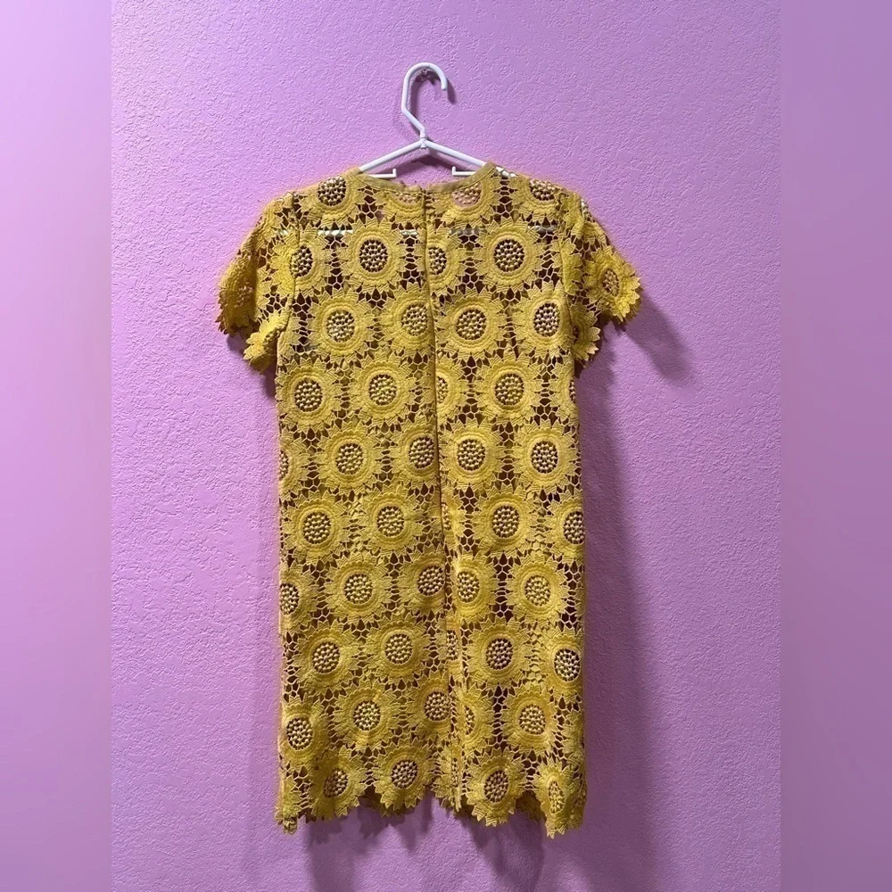 LOFT Yellow Sunflower Lace Mini Dress Size 0 NWT - Picture 3 of 7